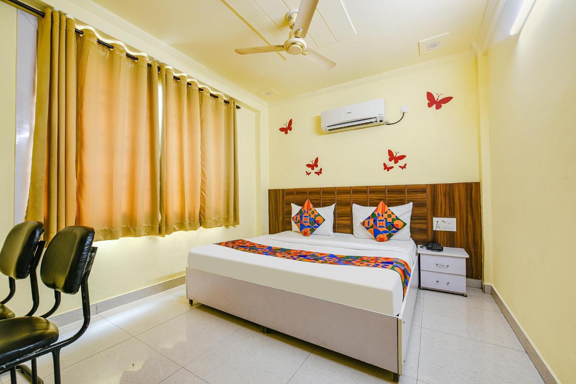 Ishtara Auberge Yeni Delhi Dış mekan fotoğraf