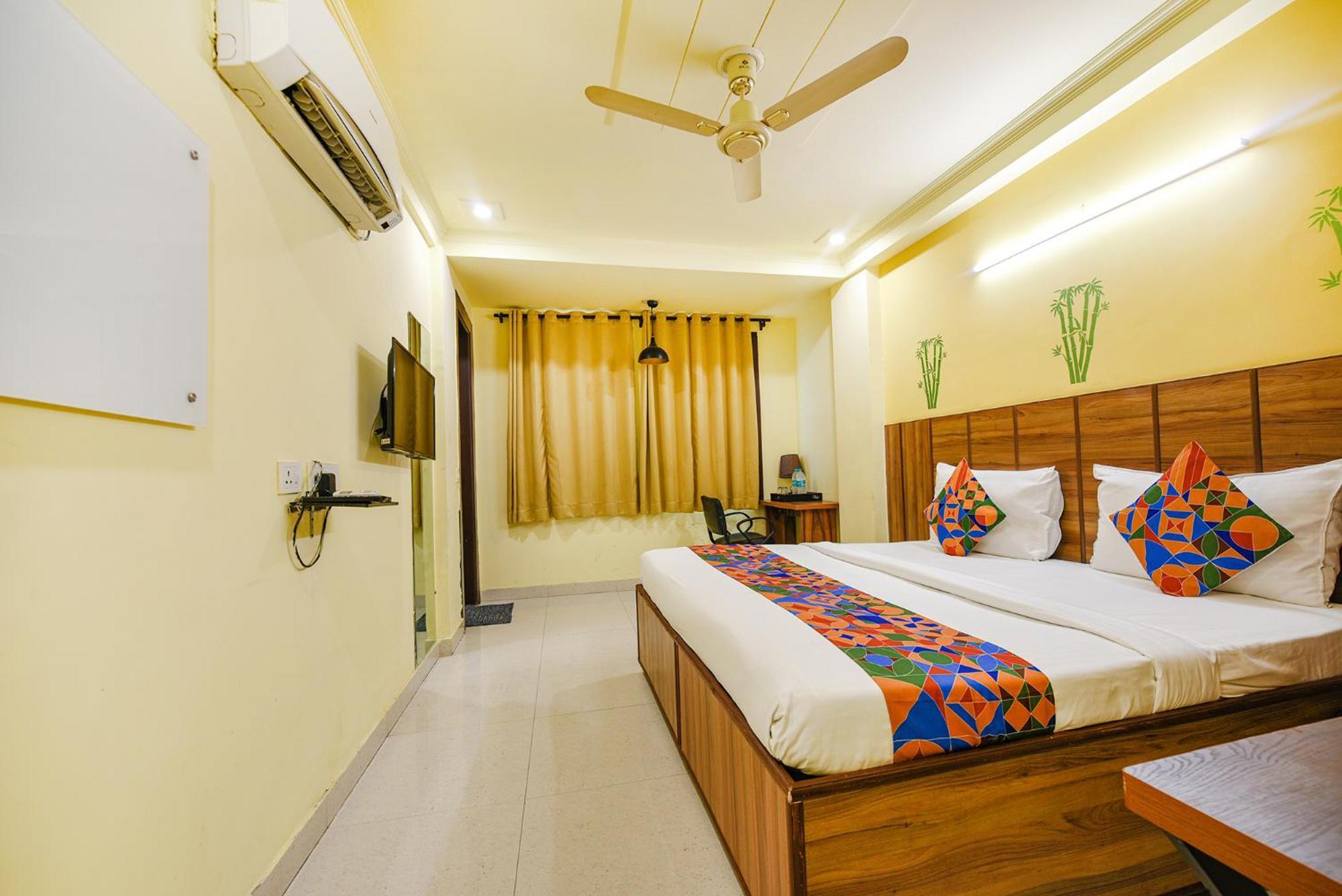 Ishtara Auberge Yeni Delhi Dış mekan fotoğraf